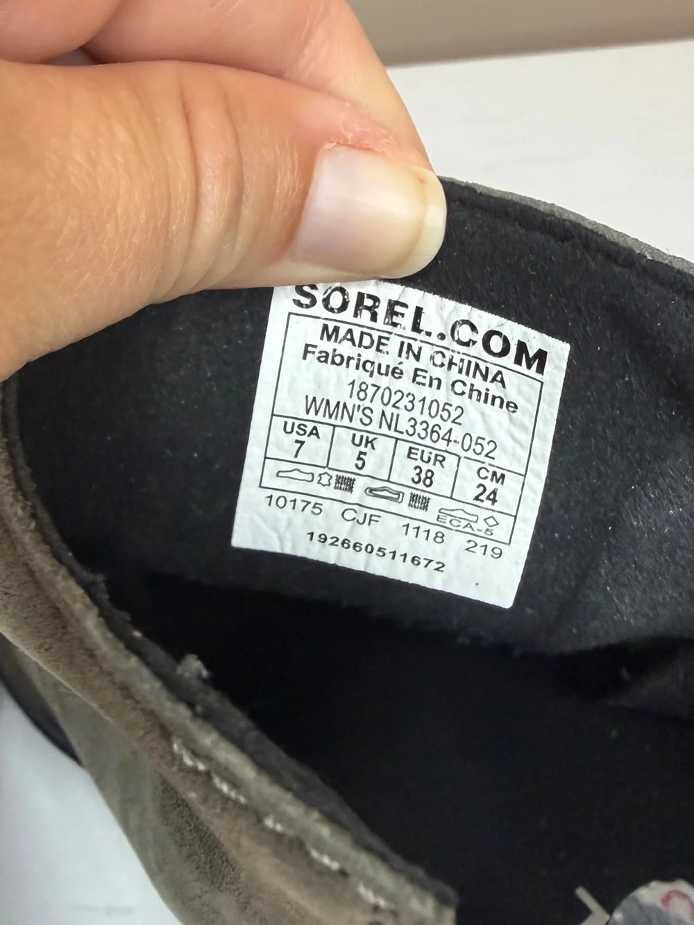 Women's Sorel Joan of Arctic Wedge II Zip sz 7